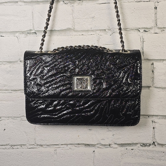 Anne Klein Black Quilted Shoulder Bag with Chain Strap, Zebra Print Lining Euc - Picture 1 of 9